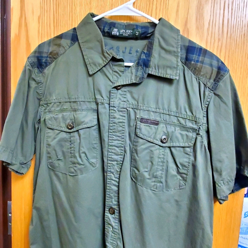 Green Casual Wear T-shirt